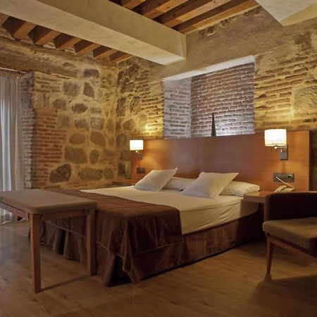 Hotel Las Leyendas Avila Bagian luar foto